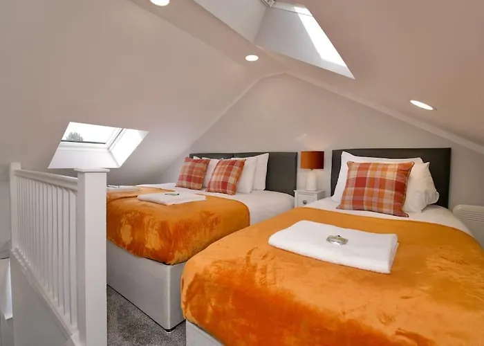 Dane Duplex Studio Four - Stunning Coventry Oasis
