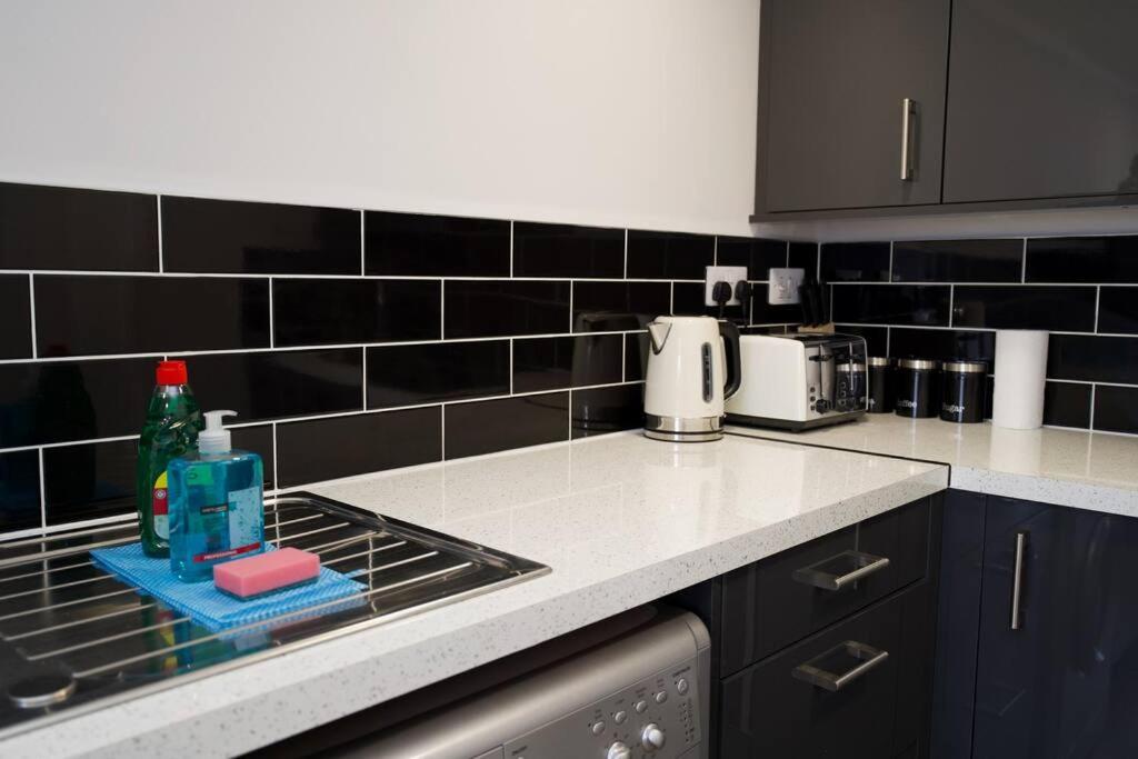 Dane Duplex Studio Four - Stunning Oasis Apartment Coventry